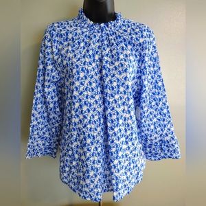 NWT Charter Club 3/4 Sleeve Top, Blue and White, Size Large, Excellent Condition